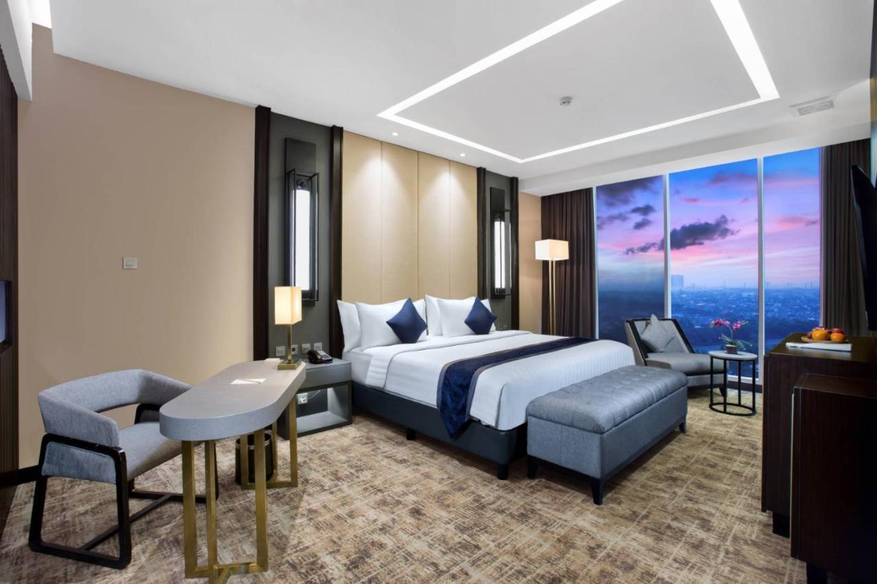 Aston Sidoarjo City Hotel & Conference Center Екстер'єр фото