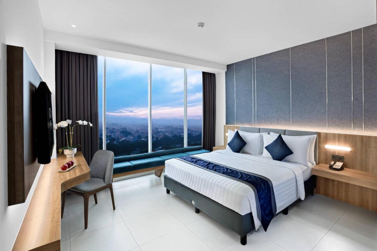 Aston Sidoarjo City Hotel & Conference Center Екстер'єр фото