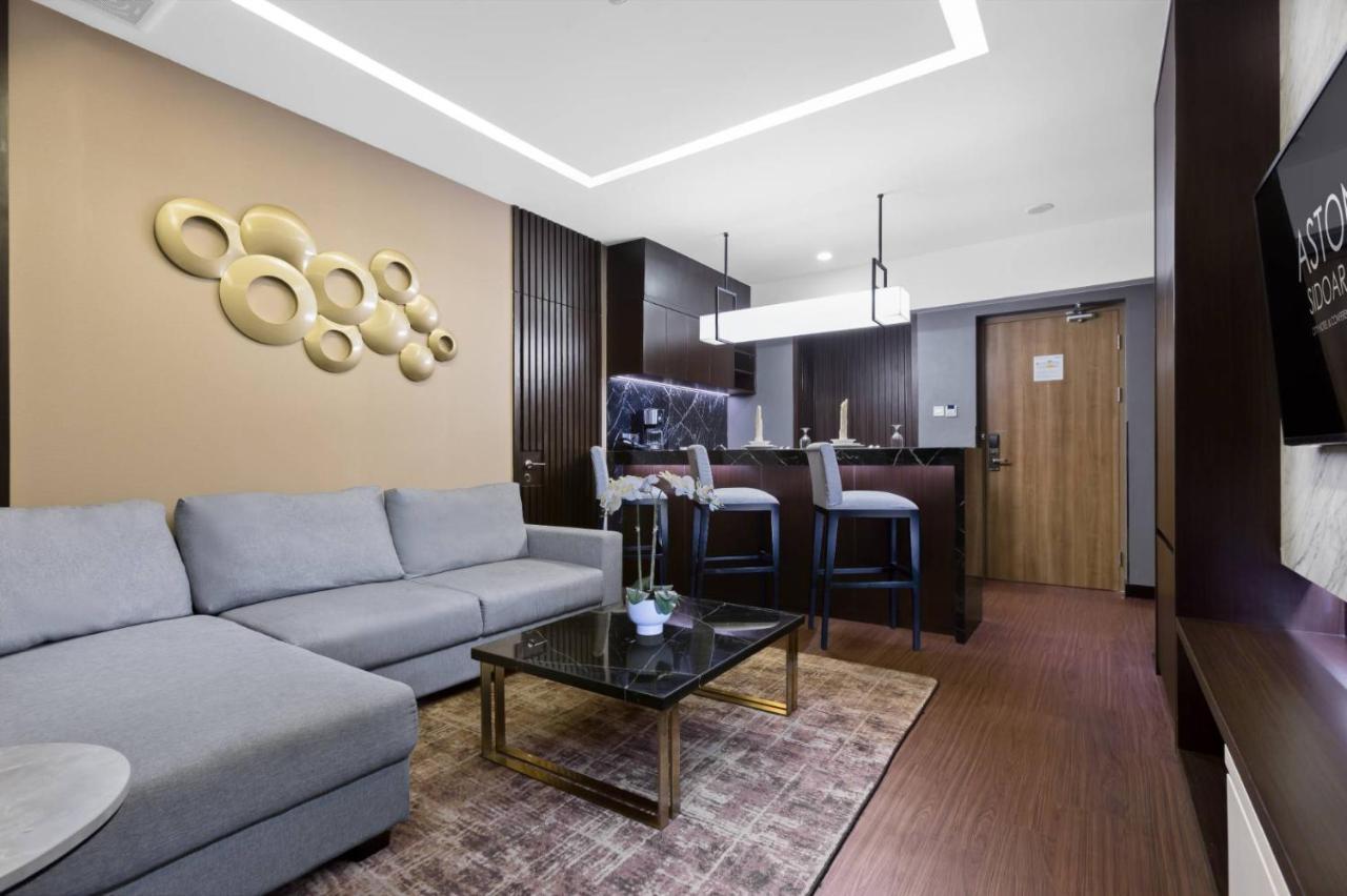 Aston Sidoarjo City Hotel & Conference Center Екстер'єр фото