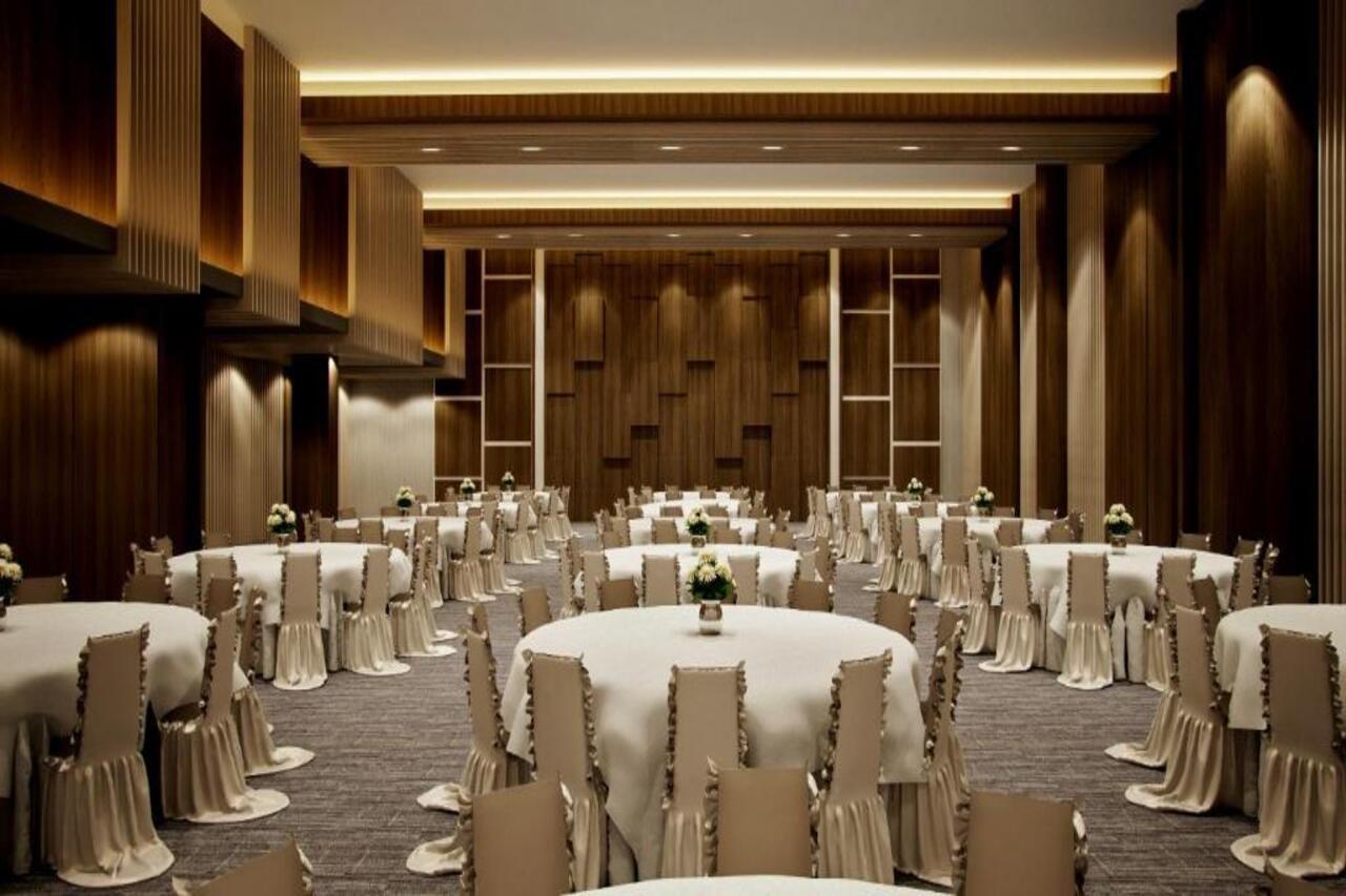 Aston Sidoarjo City Hotel & Conference Center Екстер'єр фото