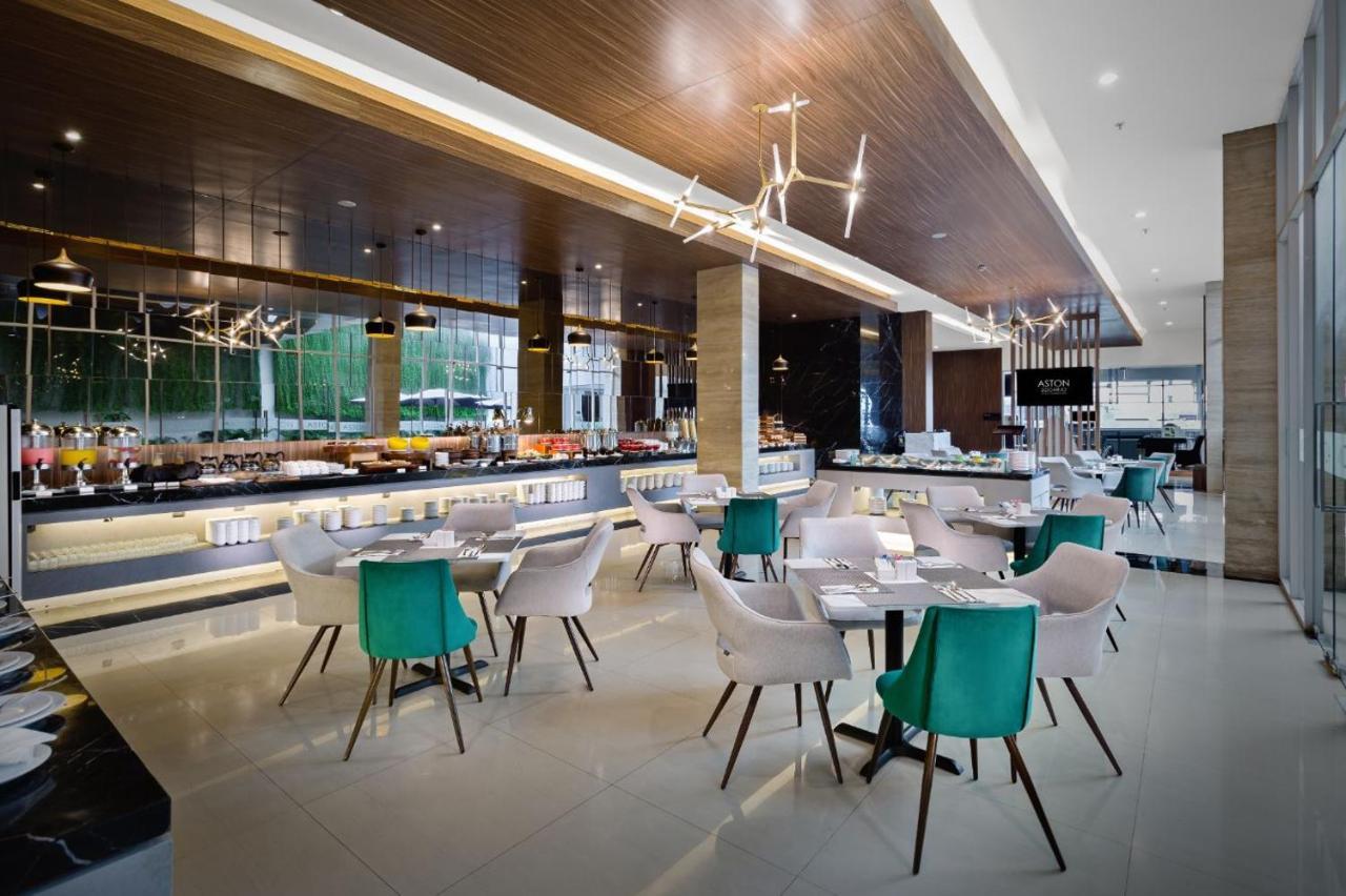 Aston Sidoarjo City Hotel & Conference Center Екстер'єр фото