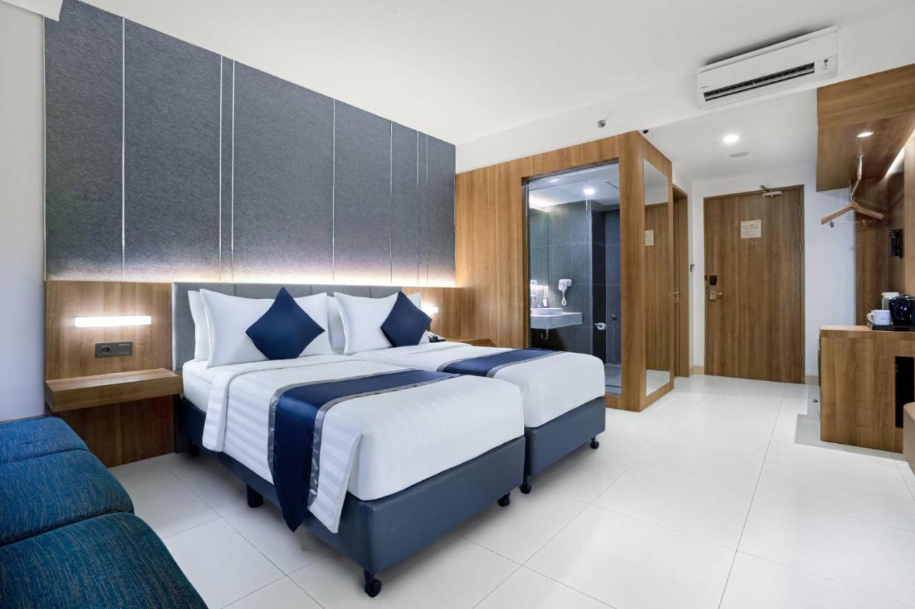 Aston Sidoarjo City Hotel & Conference Center Екстер'єр фото