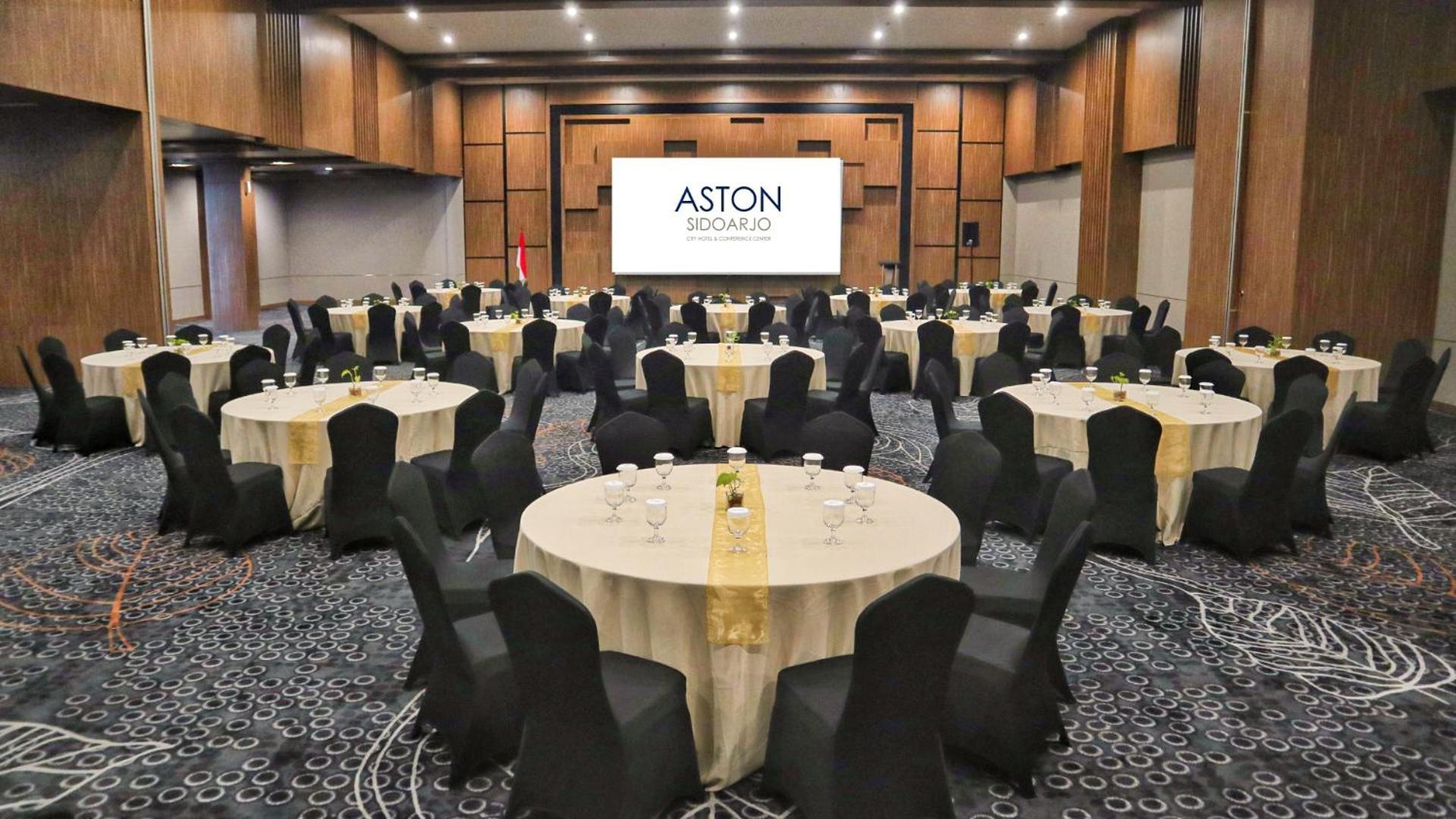 Aston Sidoarjo City Hotel & Conference Center Екстер'єр фото
